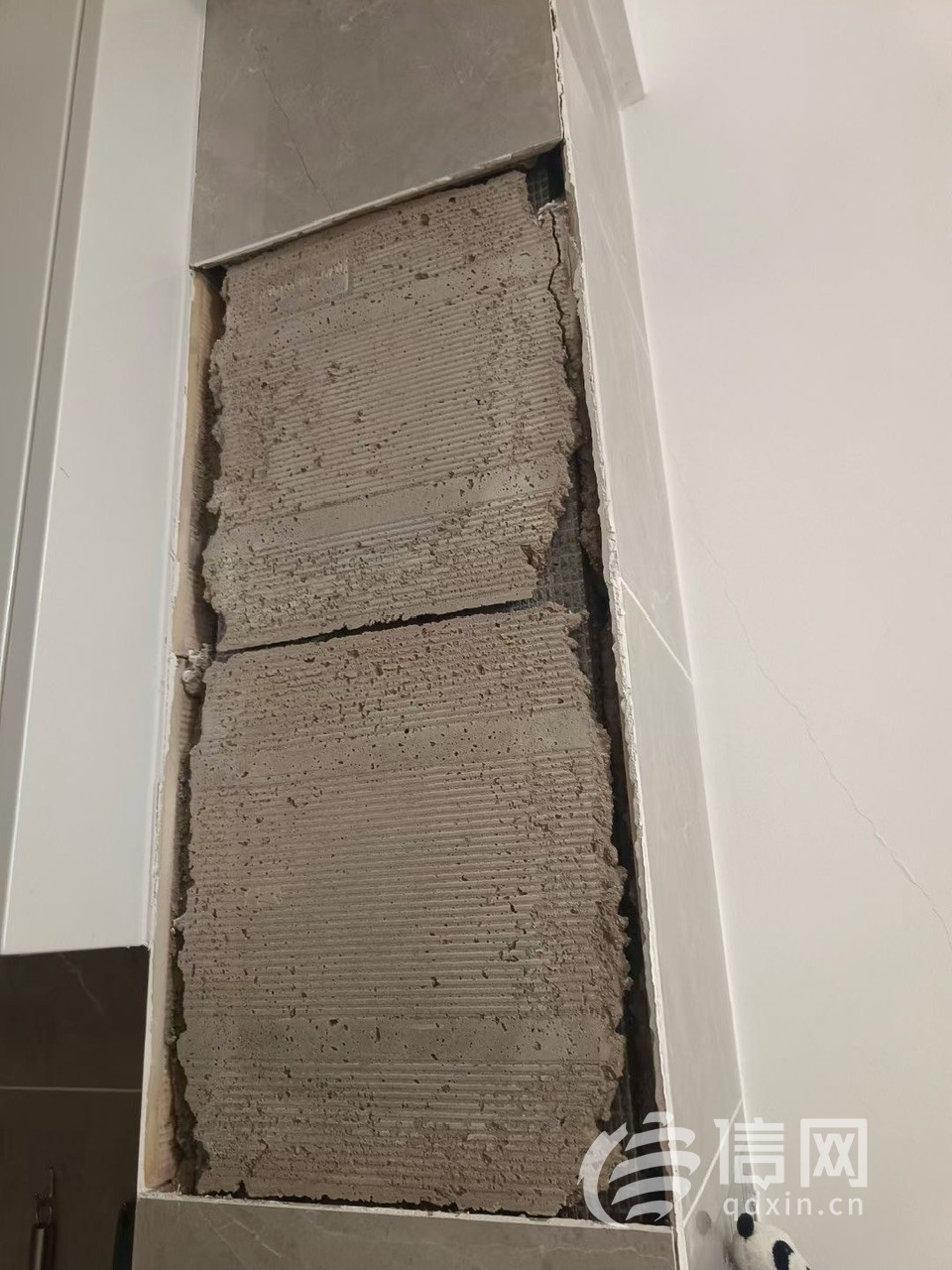 家中墙上瓷砖脱落了,怎么修复(家中墙上瓷砖脱落了,怎么修复好) 家中墙上瓷砖脱落了,怎么修复(家中墙上瓷砖脱落了,怎么修复好)